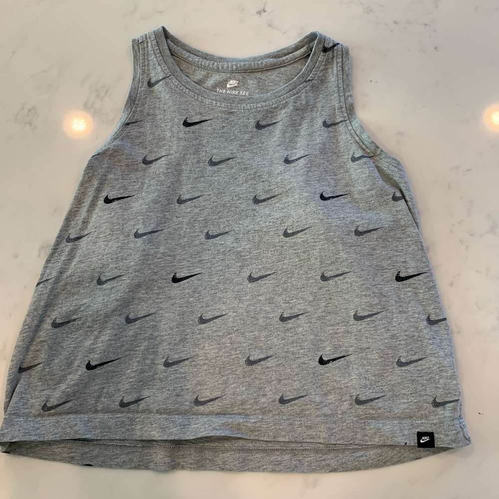 Nike Crop Top